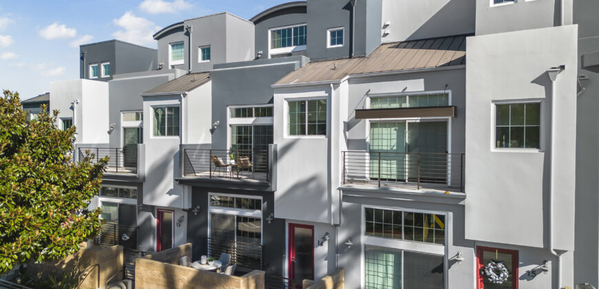 5350 Playa Vista Dr. #14