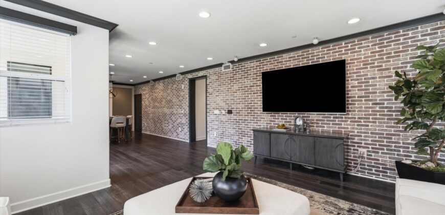 12534 W. Fielding Circle #3