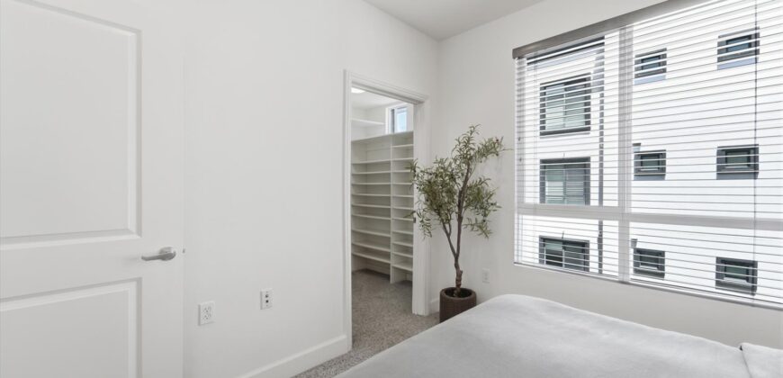 12534 W. Fielding Circle #3